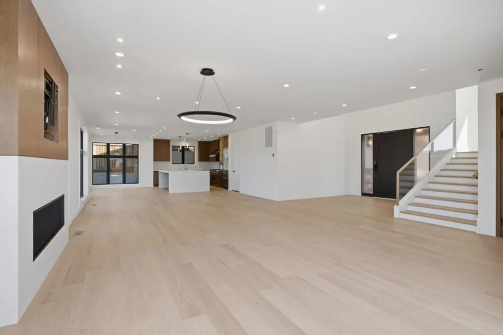18 Bel Aire Lane San Mateo, CA 94402