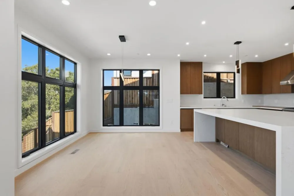 18 Bel Aire Lane San Mateo, CA 94402