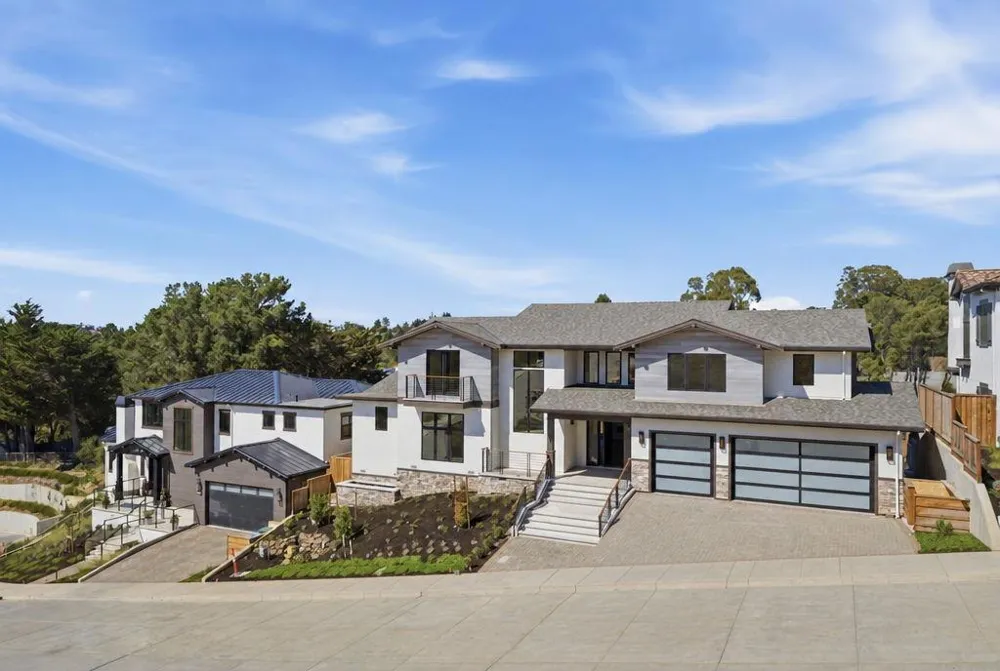 18 Bel Aire Lane San Mateo, CA 94402