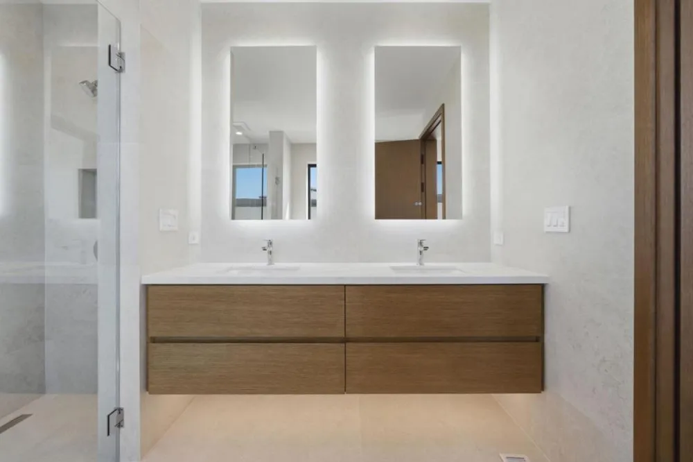 18 Bel Aire Lane San Mateo, CA 94402