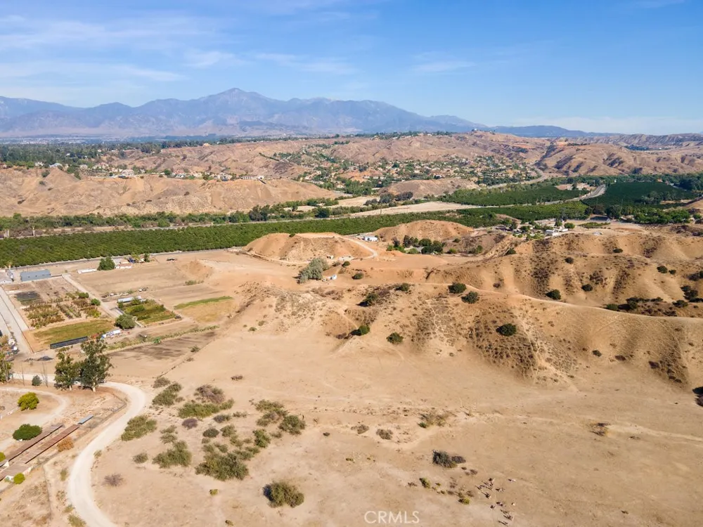 0 Redlands, CA 92373