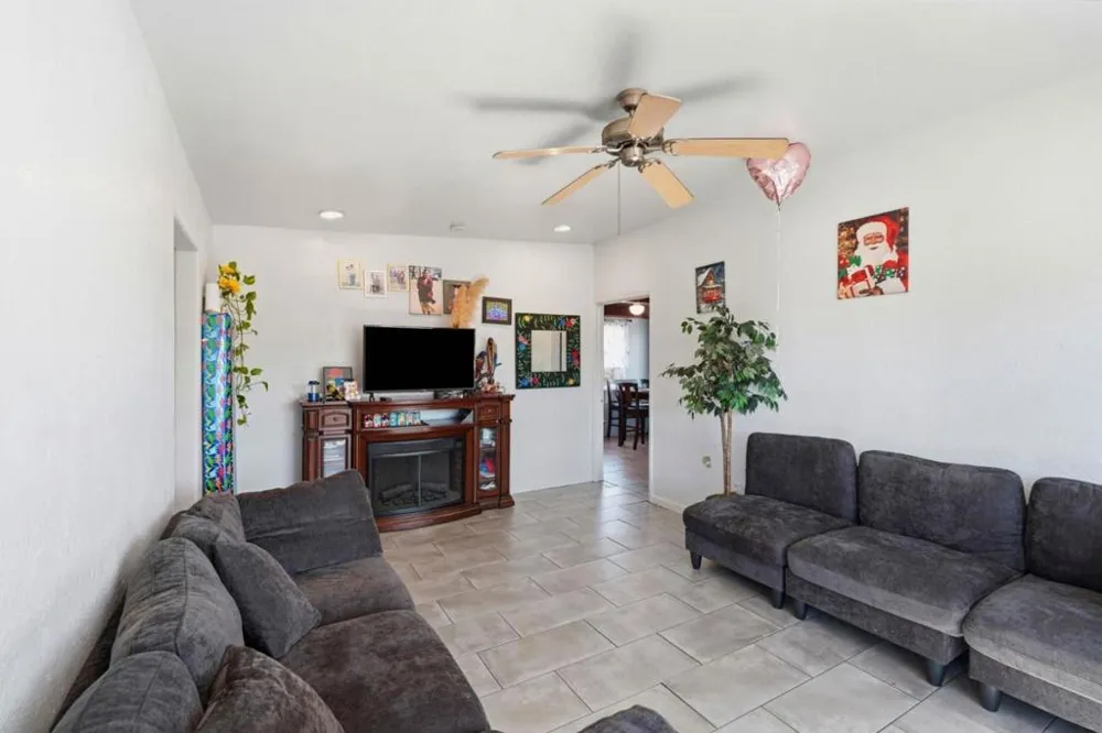 333 W 4th Street Stockton, CA 95206