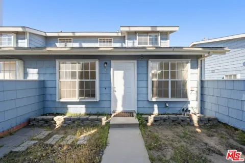 5033 W Avenue L10 #4