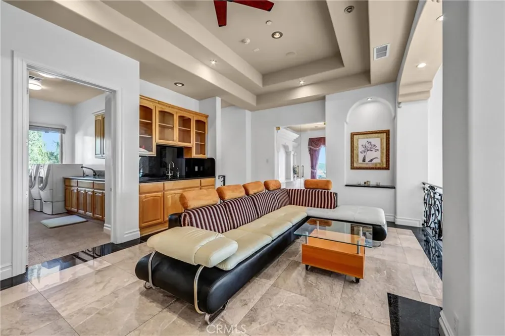 22588 Ridge Line Road Diamond Bar, CA 91765