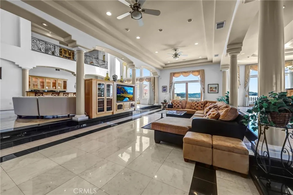 22588 Ridge Line Road Diamond Bar, CA 91765