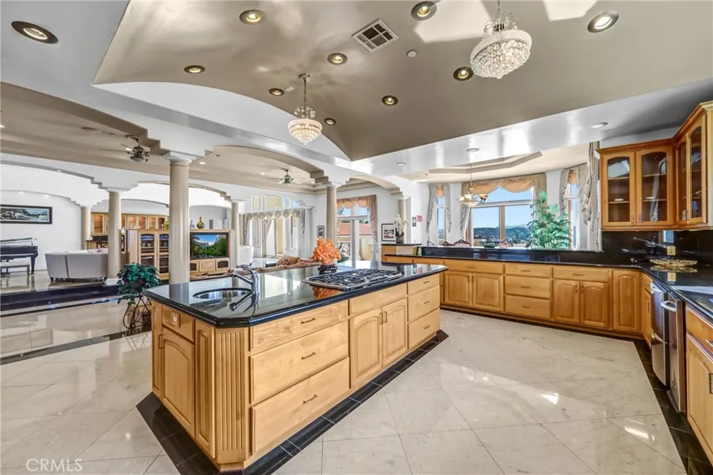22588 Ridge Line Road Diamond Bar, CA 91765