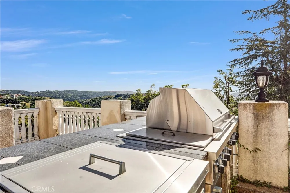 22588 Ridge Line Road Diamond Bar, CA 91765