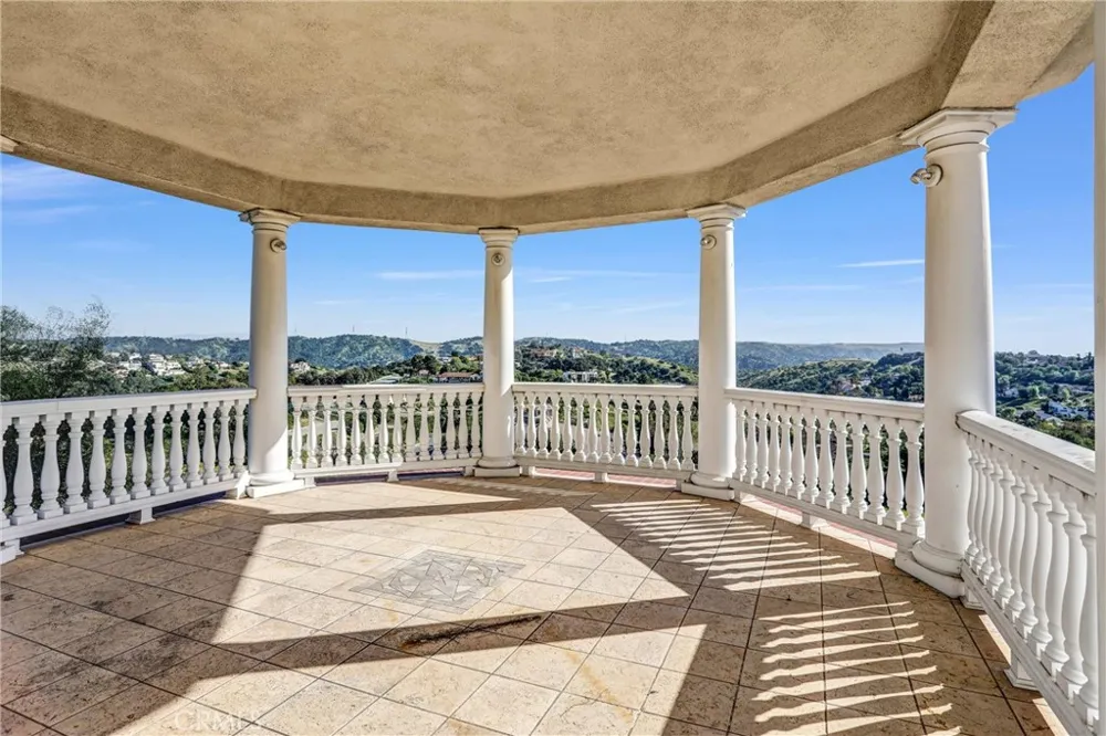 22588 Ridge Line Road Diamond Bar, CA 91765