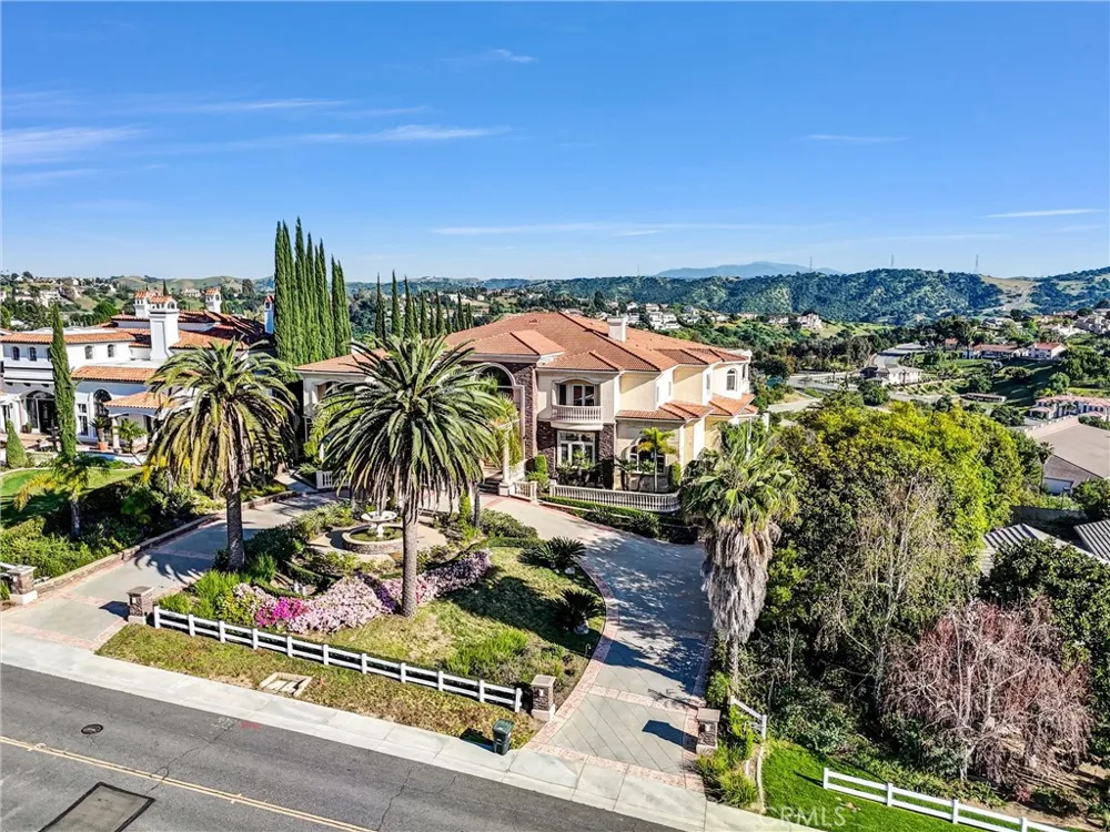 22588 Ridge Line Road Diamond Bar, CA 91765
