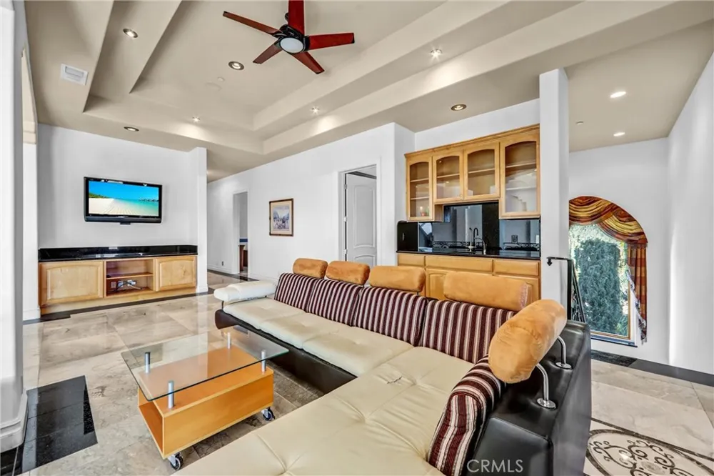 22588 Ridge Line Road Diamond Bar, CA 91765