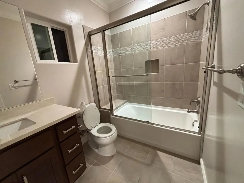 147 Bundeson Circle Hollister, CA 95023