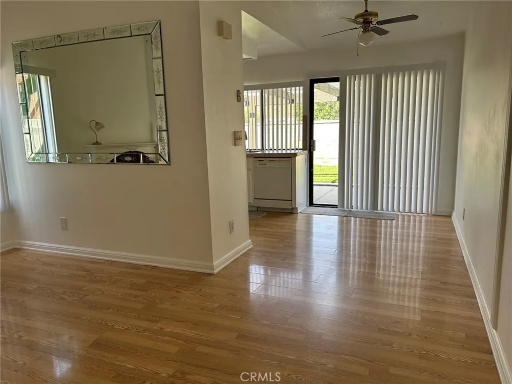 25768 Covala Court Valencia, CA 91355