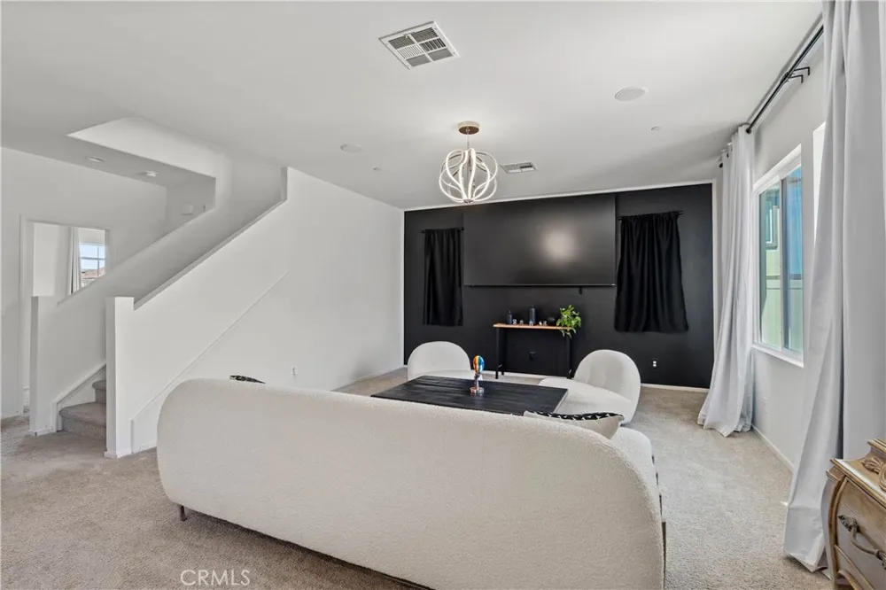 38226 Chapelle Palmdale, CA 93552
