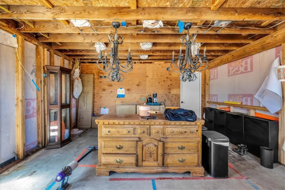 1022 Chuckawalla Road Landers, CA 92285