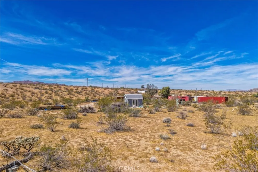 1022 Chuckawalla Road Landers, CA 92285