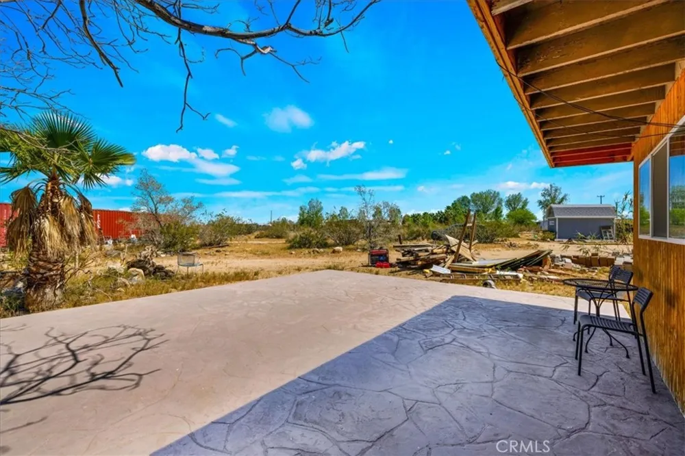 1022 Chuckawalla Road Landers, CA 92285