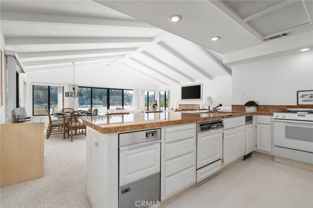 39118 Lake Drive Bass Lake, CA 93604