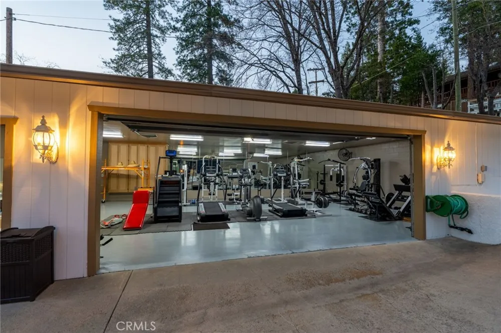 39118 Lake Drive Bass Lake, CA 93604