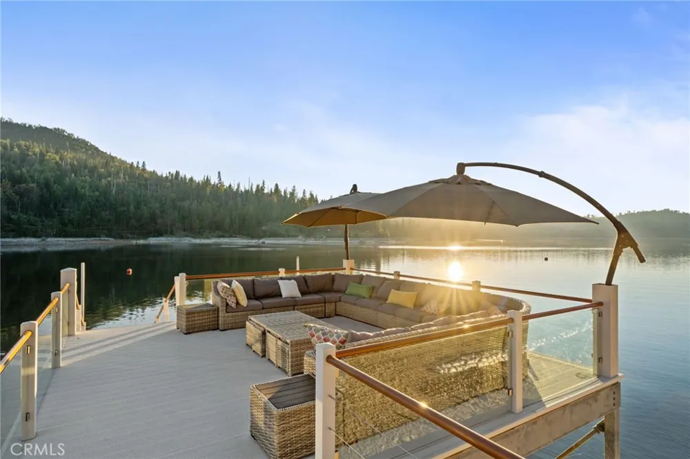 39118 Lake Drive Bass Lake, CA 93604