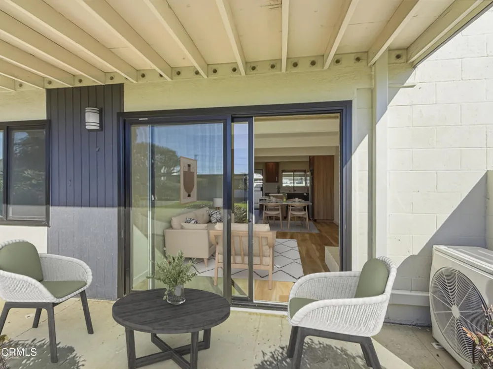 61 Redwood Avenue Ventura, CA 93003