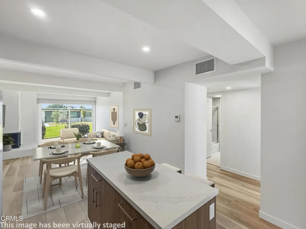 61 Redwood Avenue Ventura, CA 93003