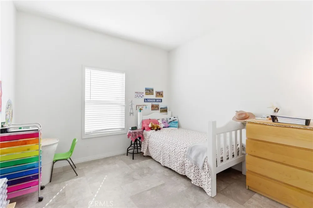 11074 Redwood Pinon Hills, CA 92372
