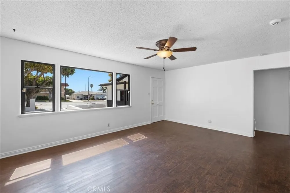 25427 Belle Porte Harbor City, CA 90710