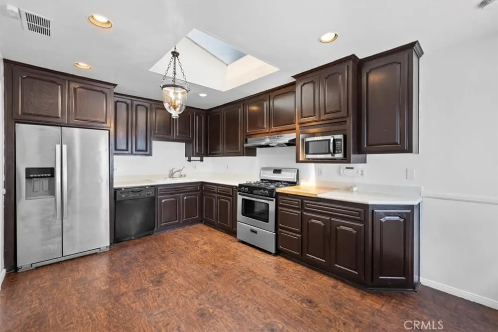 25427 Belle Porte Harbor City, CA 90710