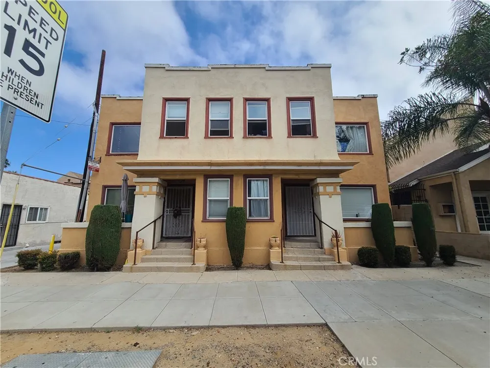 617 West 3rd Street Long Beach, CA 90802