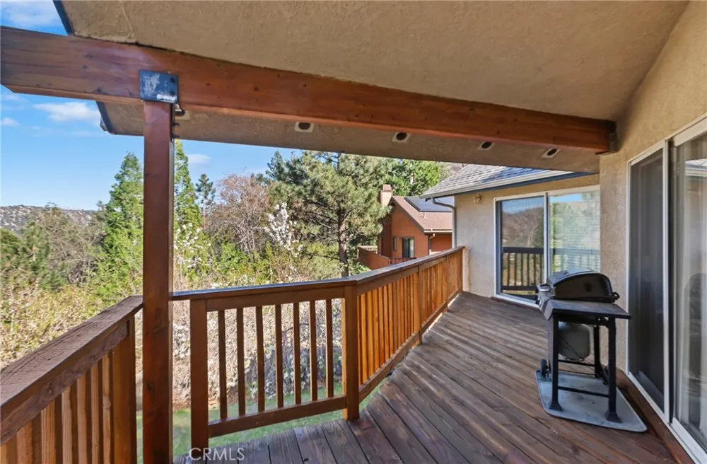 26633 Timberline Drive Wrightwood, CA 92397