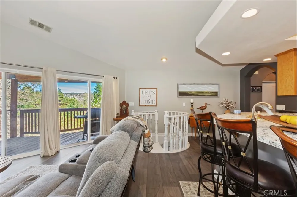 26633 Timberline Drive Wrightwood, CA 92397