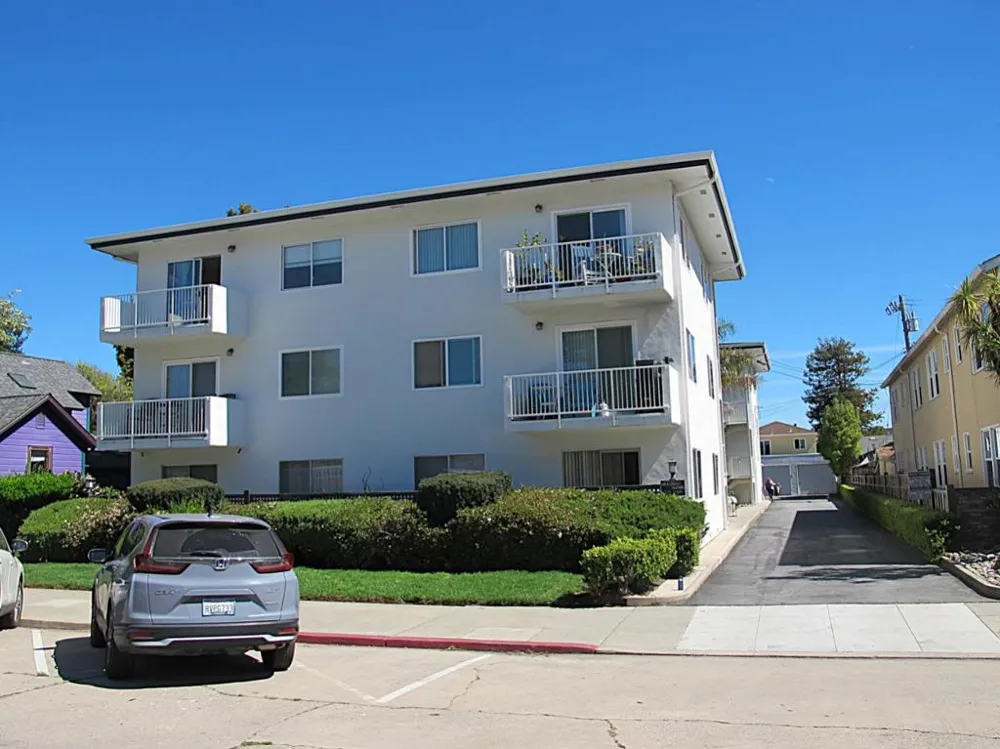 328 Main Street #13 Santa Cruz, CA 95060