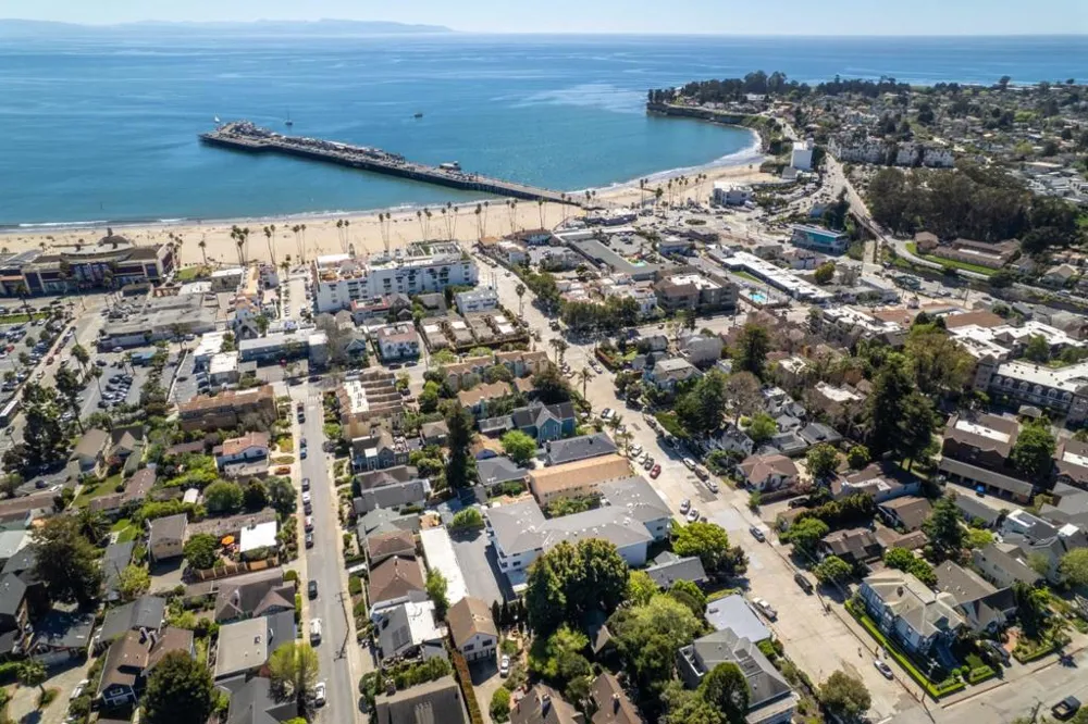 328 Main Street #13 Santa Cruz, CA 95060