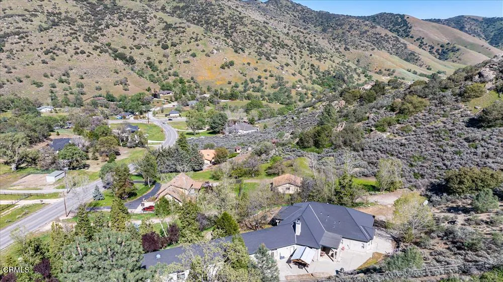 26050 Cumberland Road Tehachapi, CA 93561