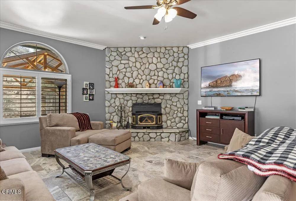 26050 Cumberland Road Tehachapi, CA 93561