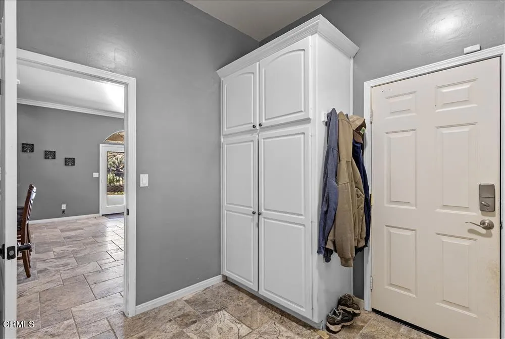 26050 Cumberland Road Tehachapi, CA 93561