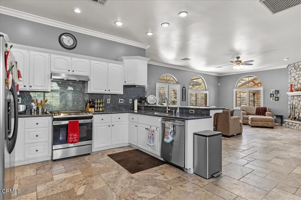 26050 Cumberland Road Tehachapi, CA 93561