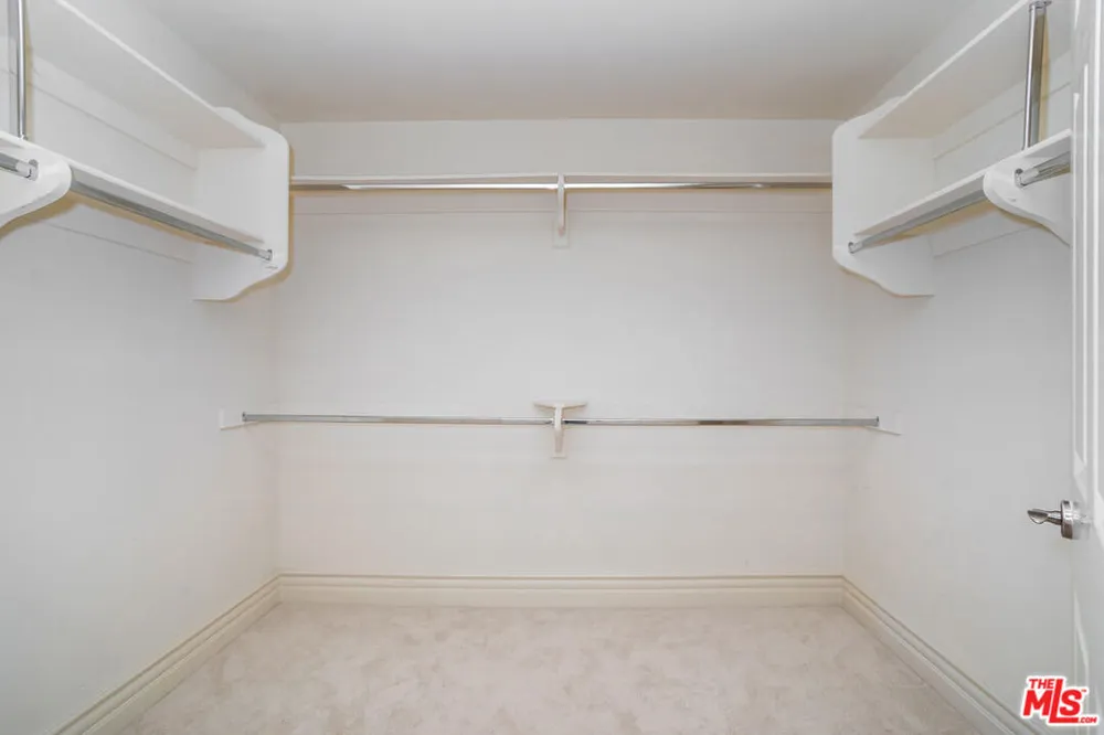 10364 Almayo Avenue #103 Los Angeles, CA 90064