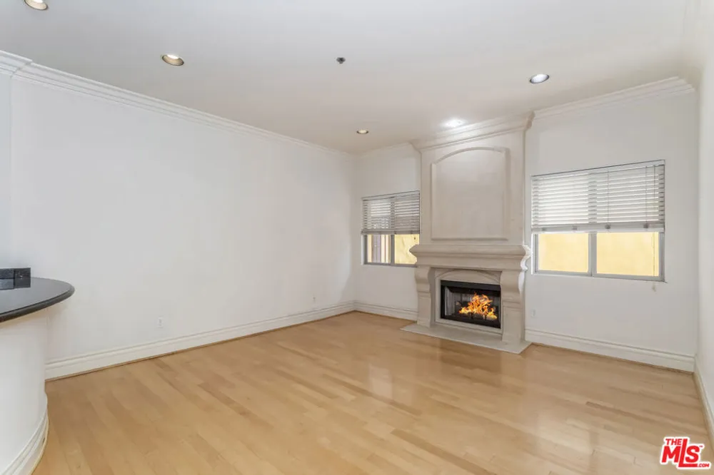 10364 Almayo Avenue #103 Los Angeles, CA 90064