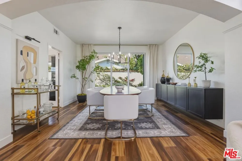 7619 W 85th Street Playa del Rey, CA 90293