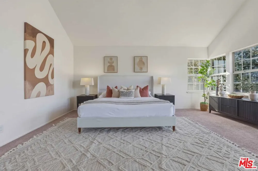 7619 W 85th Street Playa del Rey, CA 90293