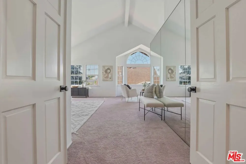 7619 W 85th Street Playa del Rey, CA 90293