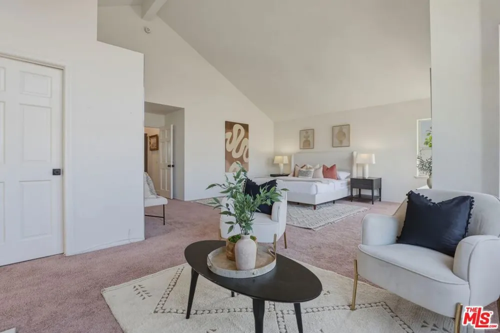 7619 W 85th Street Playa del Rey, CA 90293