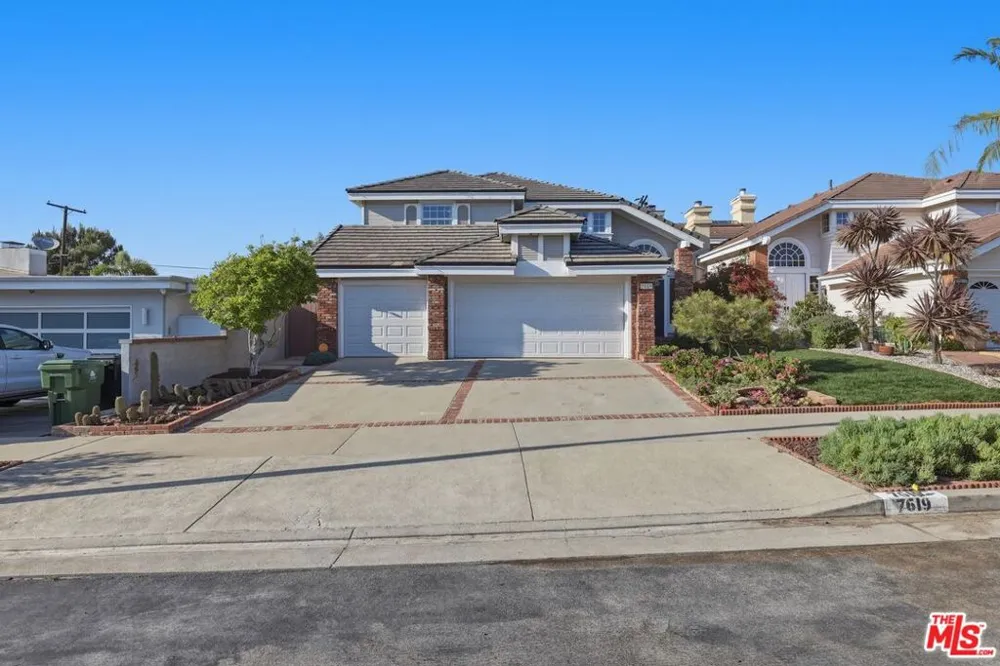 7619 W 85th Street Playa del Rey, CA 90293