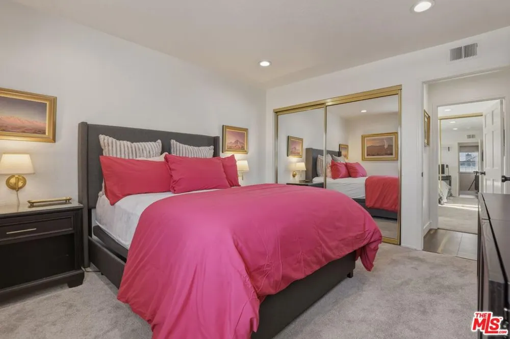 7619 W 85th Street Playa del Rey, CA 90293