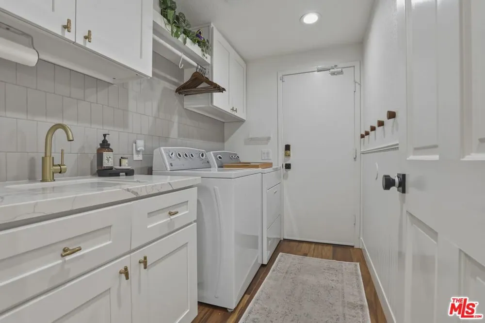 7619 W 85th Street Playa del Rey, CA 90293