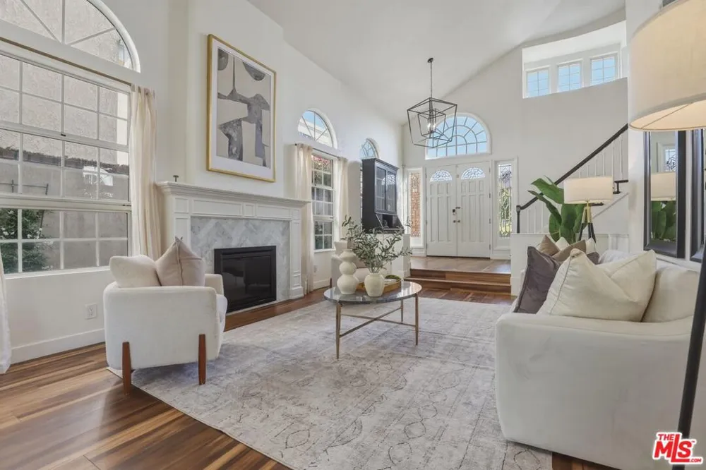 7619 W 85th Street Playa del Rey, CA 90293