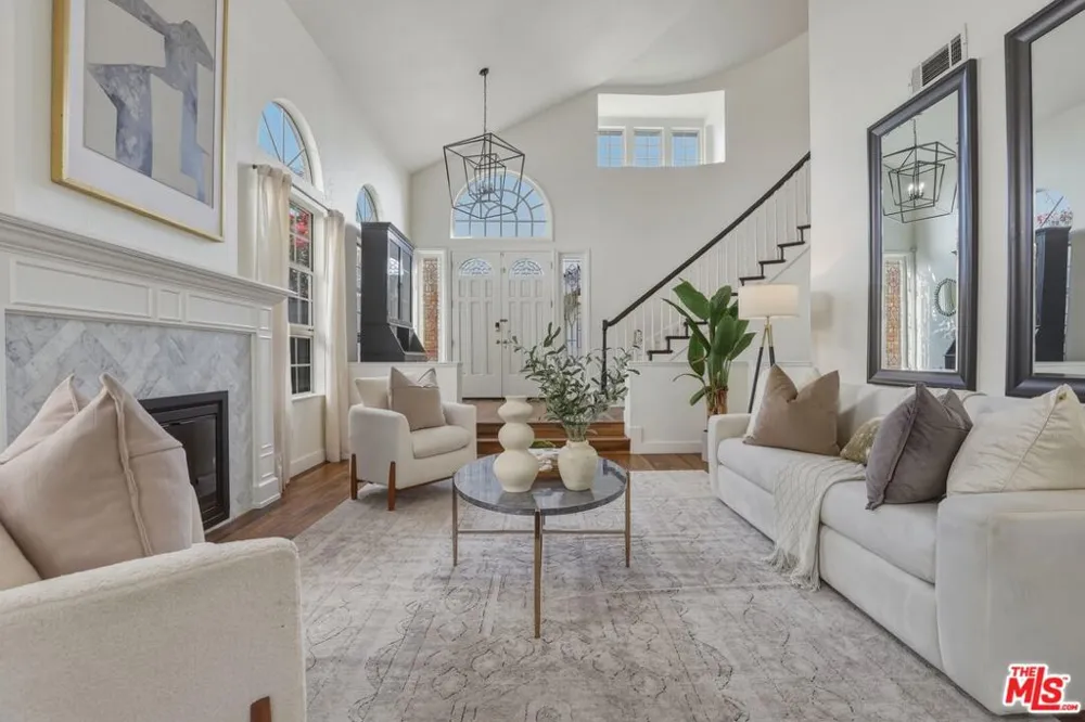 7619 W 85th Street Playa del Rey, CA 90293