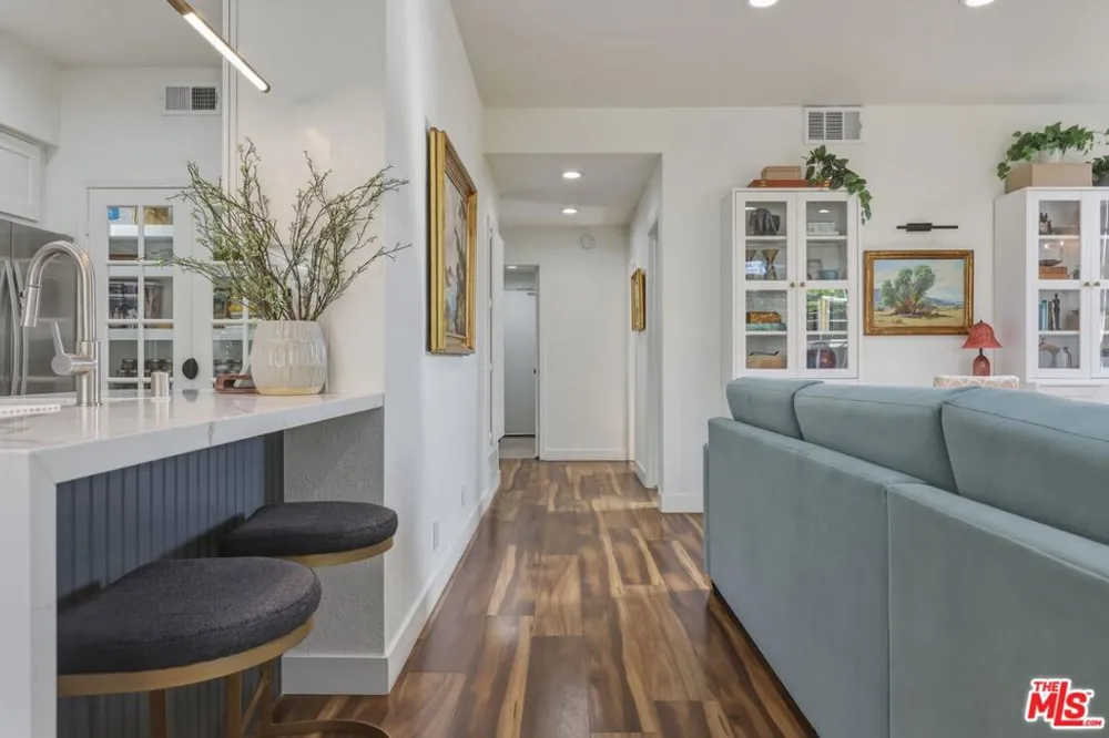 7619 W 85th Street Playa del Rey, CA 90293