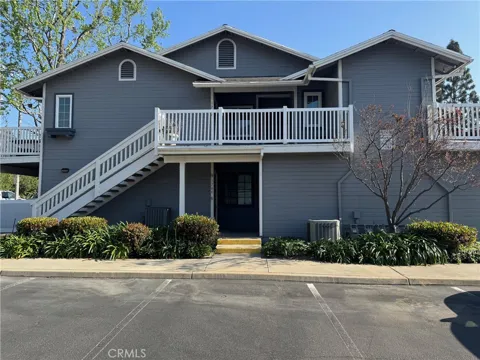 1784 Shady Oaks Court